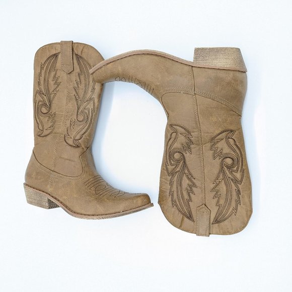 Coconuts by Matisse Tan Faux Leather Gaucho Cowboy Boots Size 6.5 - Picture 7 of 9